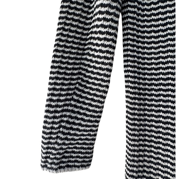 CABI | NWOT FERGIE SPLIT FRONT & BACK COWL NECK COTTON SWEATER BLACK & WHITE SM - Picture 7 of 12